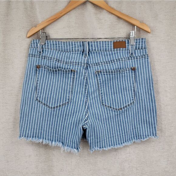 Judy Blue Striped Blue Denim Women Shorts Stretchy Raw Hem - Picture 3 of 10